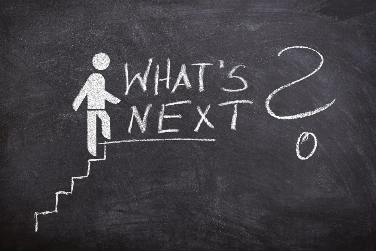 Schmuckbild mit Text What's Next?