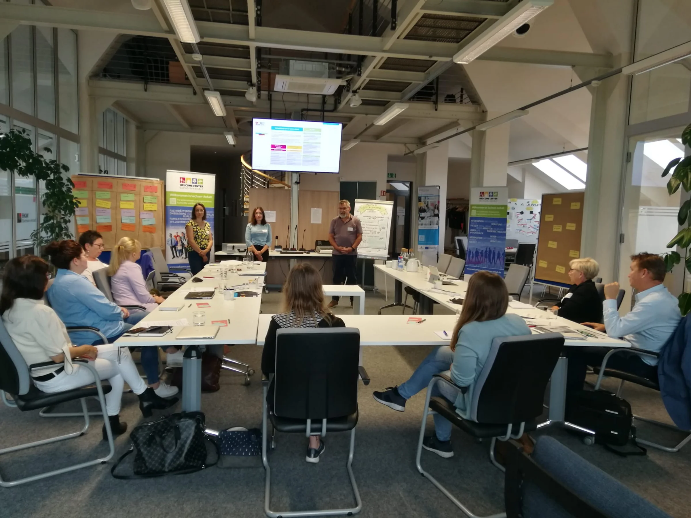 Schmuckbild Unternehmensworkshop in kleiner Runde